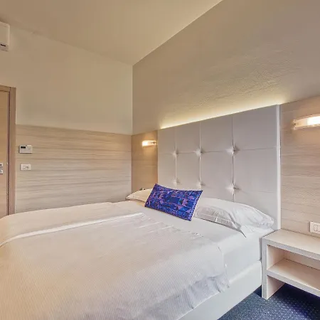 Hotell @ Locarno